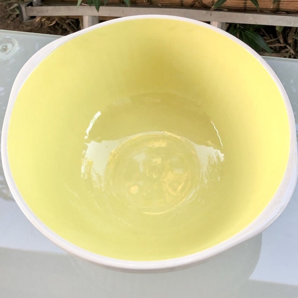 Vintage T.G. Green's Mixing Bowl with Gripstand Pale lemon Yellow and White - Picture 4 of 5